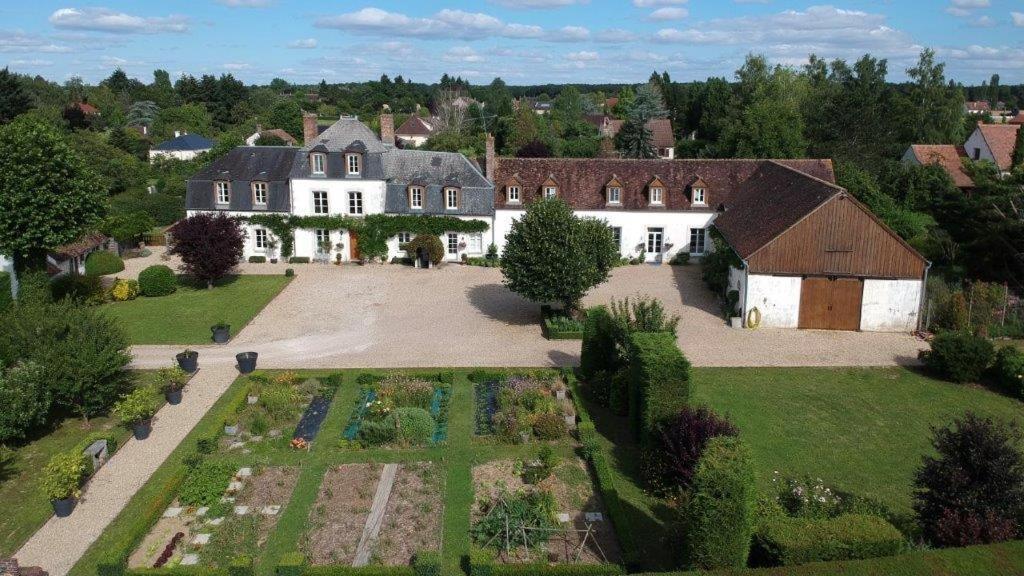 Domaine De Bel Ebat Hotel Paucourt Exterior photo